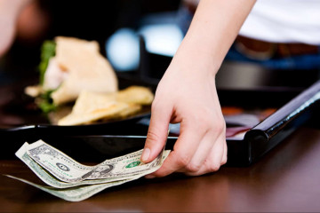 Tipping in Vietnam: All you need to know about tipping in Vietnam