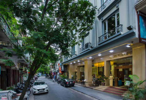 Exploring Top Good 4-Star Hotels in Hanoi's Old Quarter