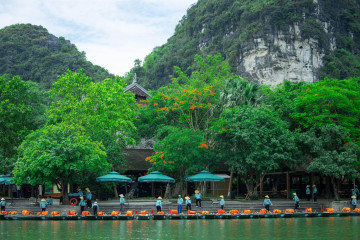 Trang An Full Guide 2026 - All About Boat Tours in Trang An, Ninh Binh