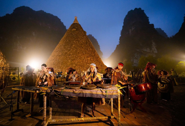 Khe Coc, Ninh Binh: A Unique Cultural Space in Trang An Heritage (Travel Guide)