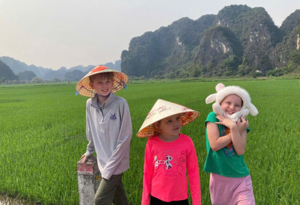 Ninh Binh Day Tour with Kids: A Simple & Safe Family Guide for Parents with Small Children