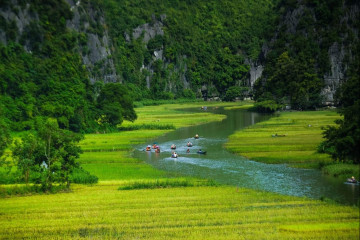 Ninh Binh Entrance Fees 2026: Full Price List + Hidden Costs You Should Know