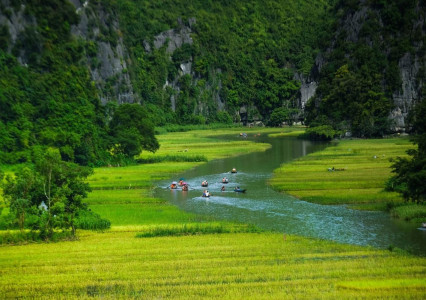 Ninh Binh Entrance Fees 2026: Full Price List + Hidden Costs You Should Know