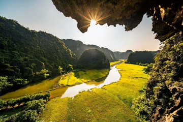 Exploring the Beauty of Tam Coc: A Guide to a Bike Tour, Boat Ride, and Must-See Attractions - The Newest 