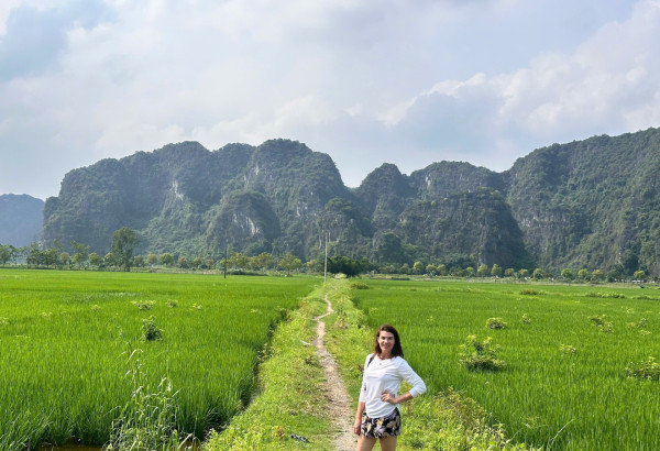 Visiting Tam Coc in the Hot Season: What to Expect & How to Prepare