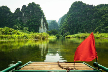 Discover the Phoenix Route: Trang An's Newest and Shortest Boat Tour in Ninh Binh