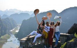 Full-Day Ninh Binh Highlights Tour from Hanoi
