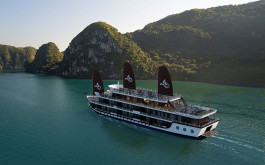 Lan Ha overnight on Arcady 5 star cruise