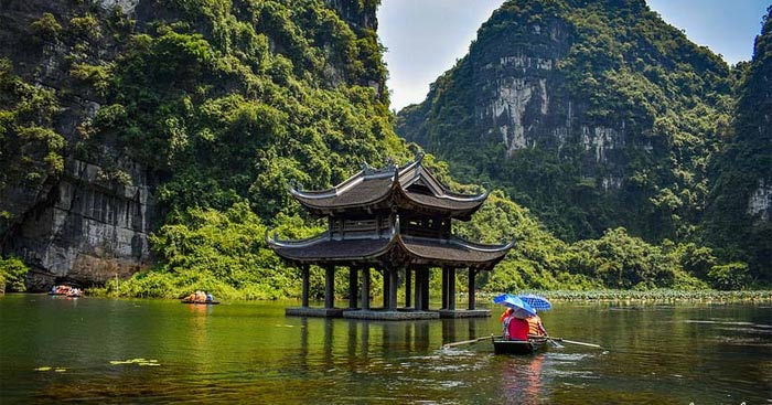 Things-to-do-in-Ninh-Binh-in-October-3