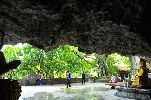 Famous-photo-spots-in-Ninh Binh-114