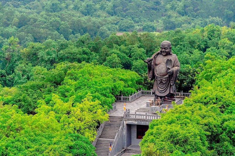 bai-dinh-pagoda-ninh-binh-11