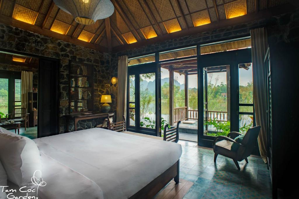 Ninh Binh luxury resorts 18