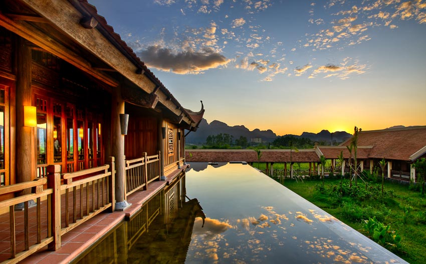 A peace in Tam Coc at sunset time