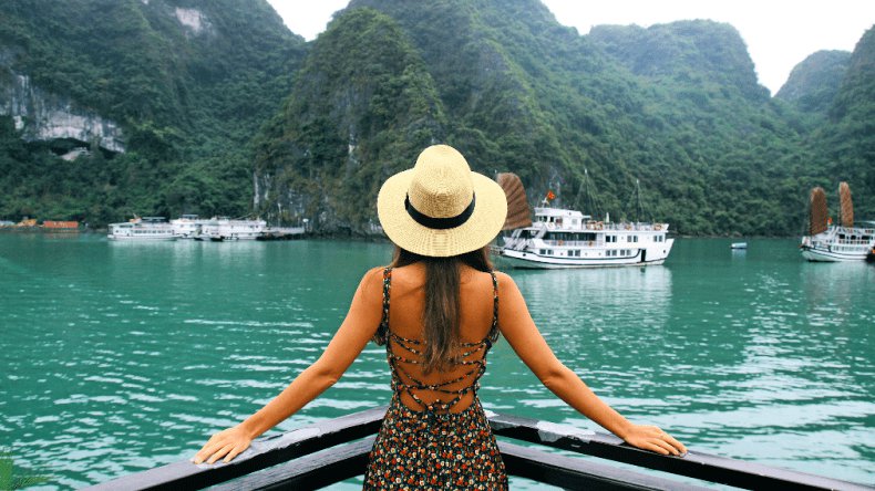 best-time-to-visi-halong-bay-1