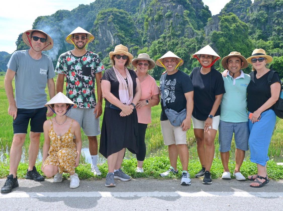 Choosing Between Halong Bay and Ninh Binh Tours 2