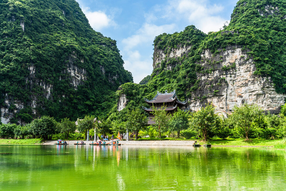 Ninh Binh Weather Guide: What to Expect Each Month