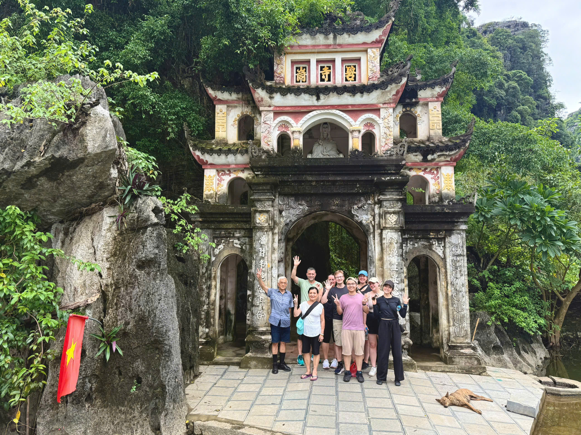 Tam Coc is amazing even on sunny or rainy days, summer or winter. 