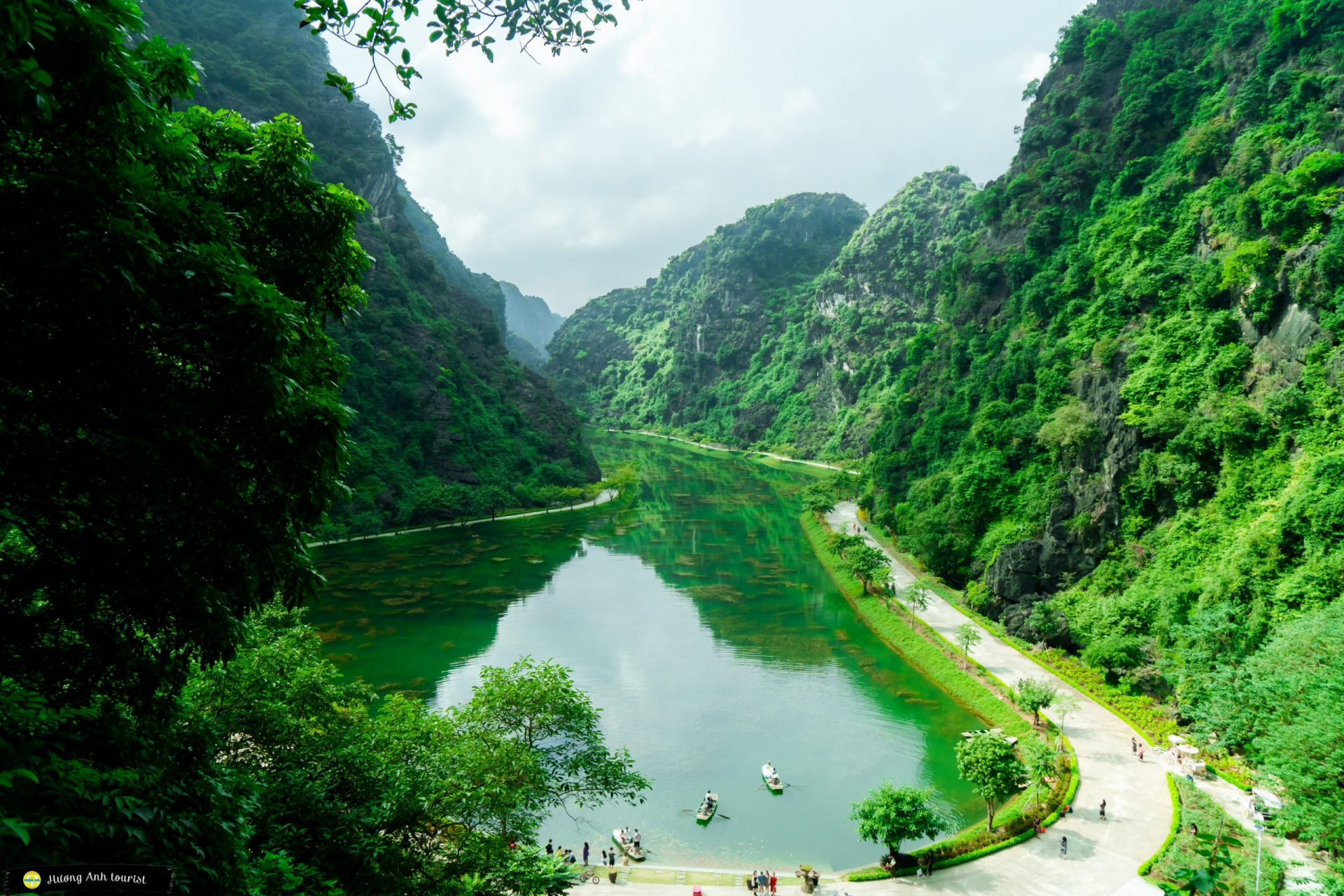 Ninh Binh or Hoi An Deciding Vietnam